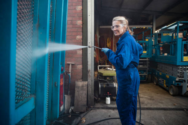 Best Commercial Pressure Washing  in Lake Crystal, MN
